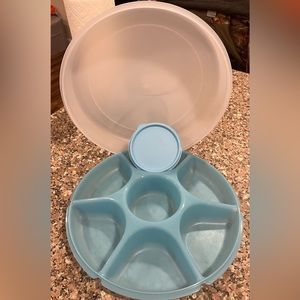 Tupperware Blue Chip Dip Condiment Server